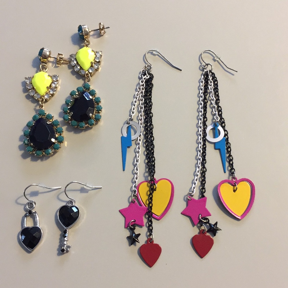 Lot 3 Pairs of Earrings